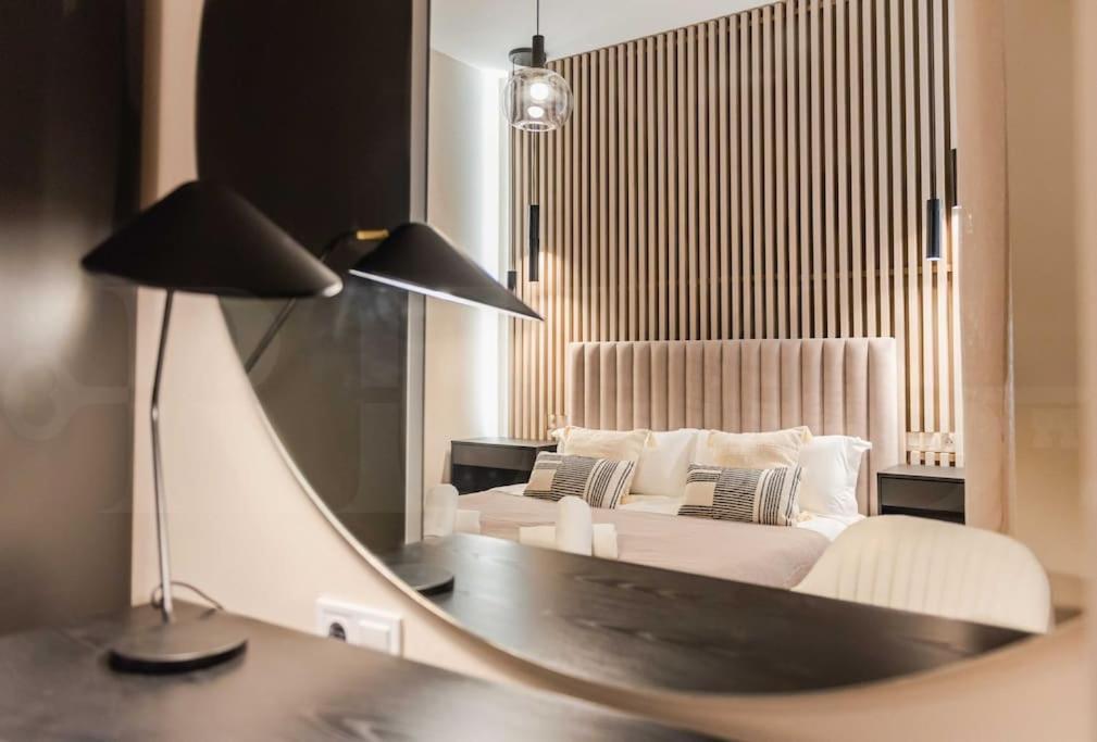 Contemporary Minimalist Apartment By Rems Malaga Ngoại thất bức ảnh